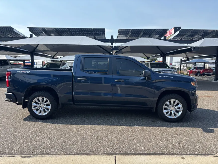 2020 Chevrolet Silverado 1500 Custom | Photo 5 of 18