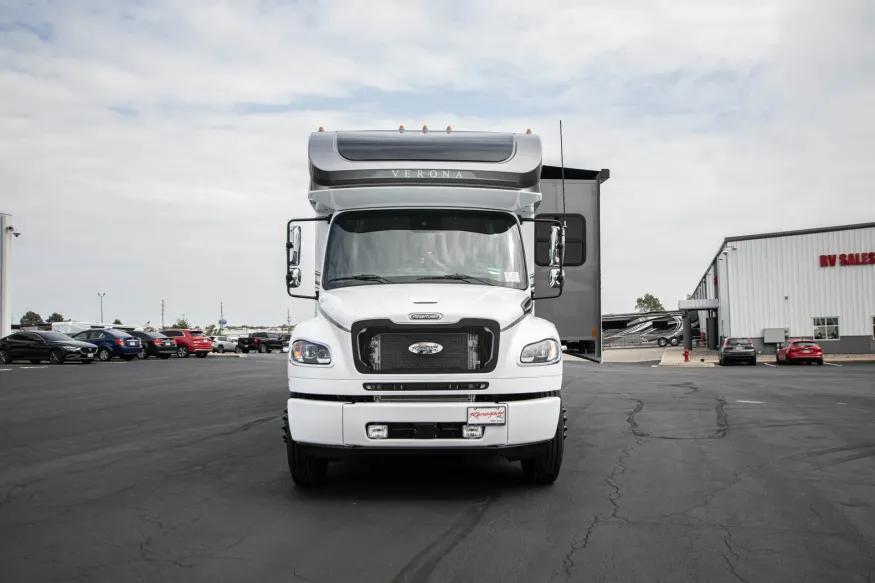 2026 Renegade Verona 36VSB | Photo 5 of 25