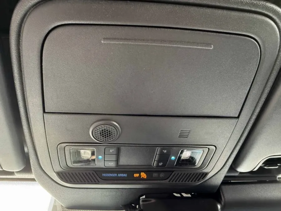 2025 Ford Bronco | Photo 24 of 28