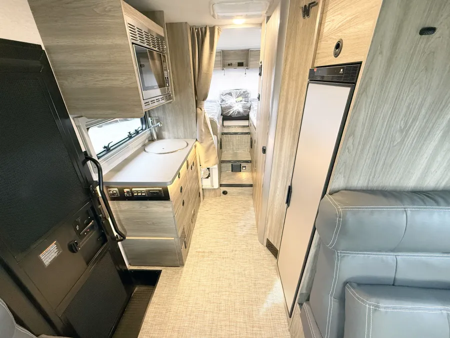 2026 Winnebago EKKO 23B | Photo 4 of 23