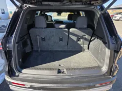 2024 Chevrolet Traverse AWD LT | Thumbnail Photo 15 of 29