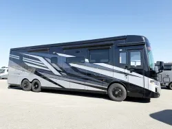 2026 Newmar Mountain Aire 4118 | Thumbnail Photo 1 of 31