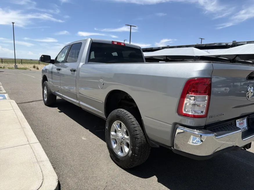 2022 RAM 2500 Big Horn | Photo 6 of 20