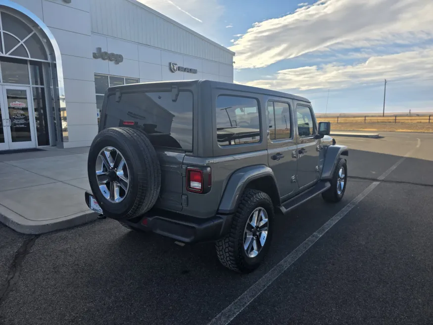 2021 Jeep Wrangler Unlimited Sahara | Photo 7 of 21
