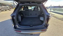 2025 Chevrolet Equinox | Thumbnail Photo 8 of 30