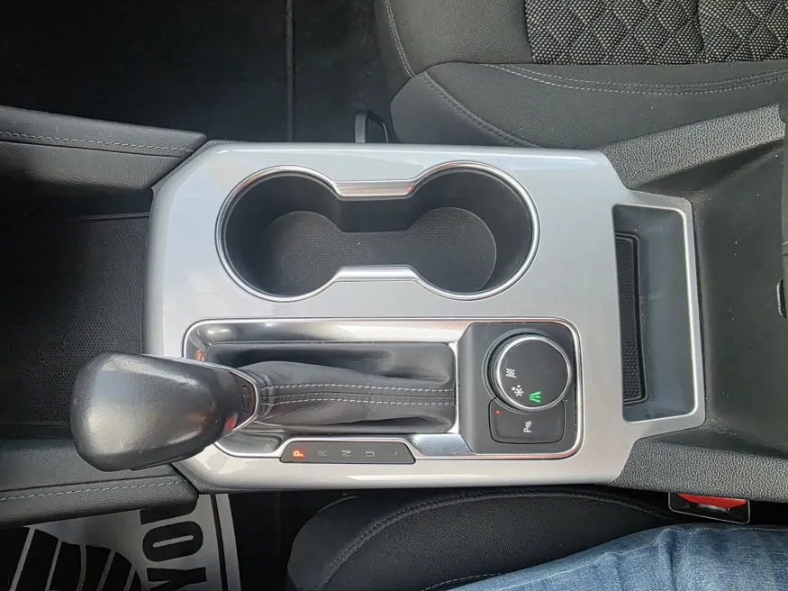 2020 Chevrolet Blazer LT | Photo 19 of 20