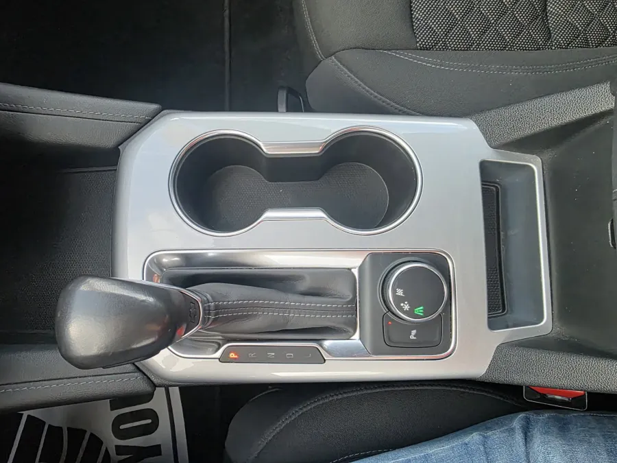 2020 Chevrolet Blazer LT | Photo 19 of 20