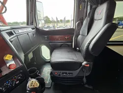 2019 Western Star 4900 | Thumbnail Photo 24 of 31