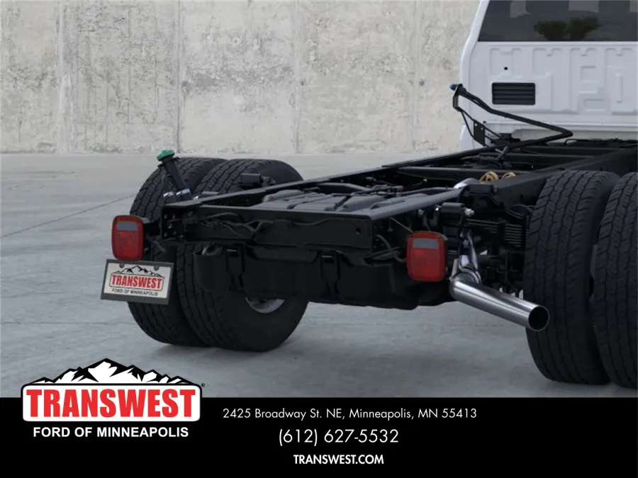 2026 Ford Super Duty F-600 | Photo 21 of 22