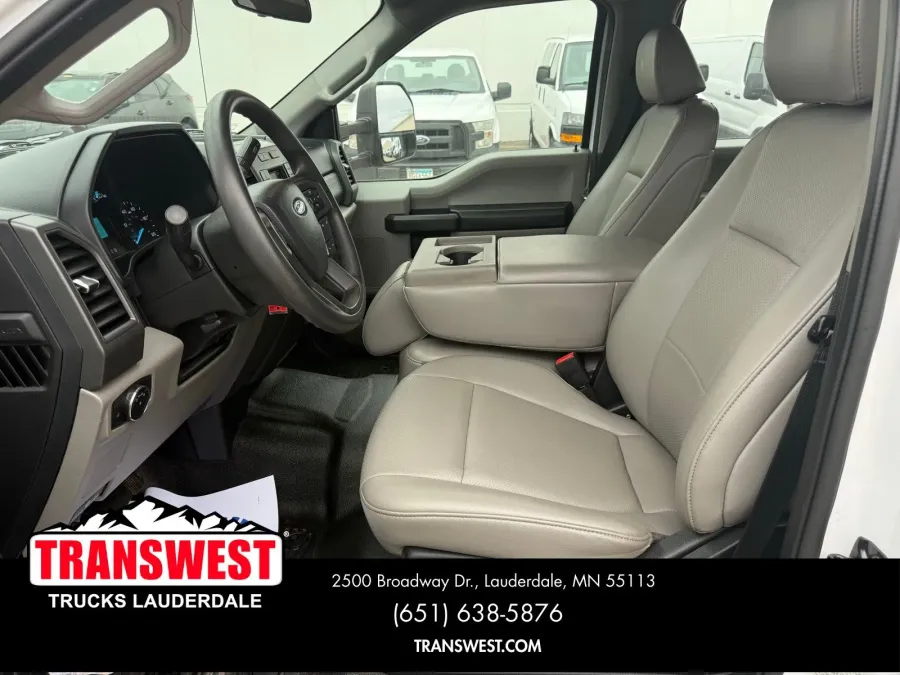 2021 Ford Super Duty F-450 XL | Photo 4 of 19