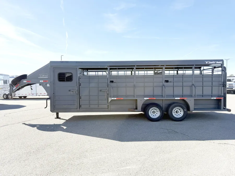 2019 Swift Built Stock | Photo 11 of 17