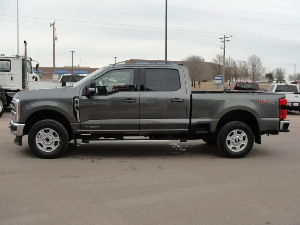 2026 Ford Super Duty F-250 XLT