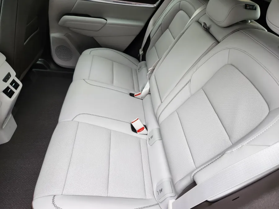 2026 GMC Terrain Denali | Photo 20 of 24