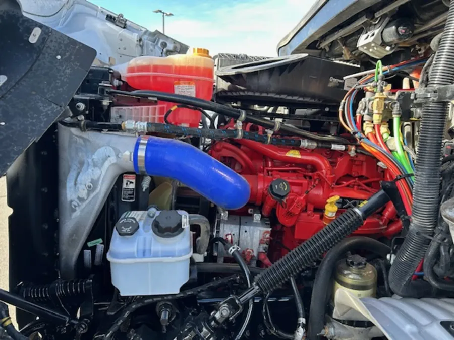 2025 Western Star 47X | Photo 6 of 18