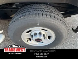 2024 GMC Savana 2500 Work Van | Thumbnail Photo 15 of 21