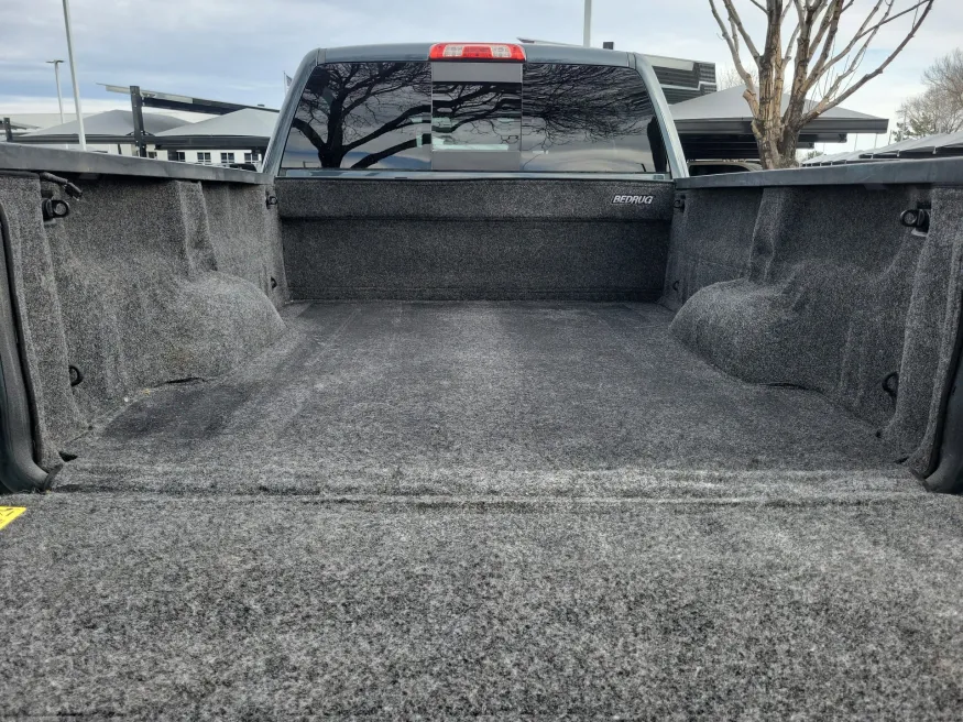 2018 GMC Sierra 2500HD Denali | Photo 21 of 23