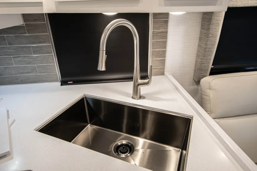 2026 Newmar Super Star 4059 | Photo 17 of 28