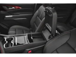 2024 Chevrolet Traverse | Thumbnail Photo 10 of 13