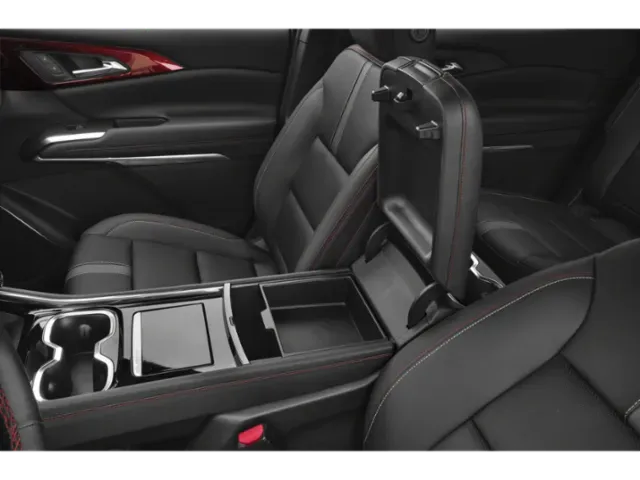 2024 Chevrolet Traverse | Photo 10 of 13