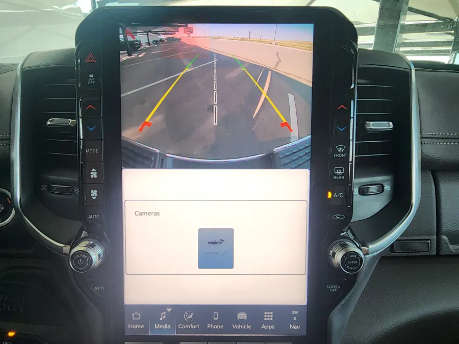 2025 RAM 2500 Laramie | Photo 22 of 27