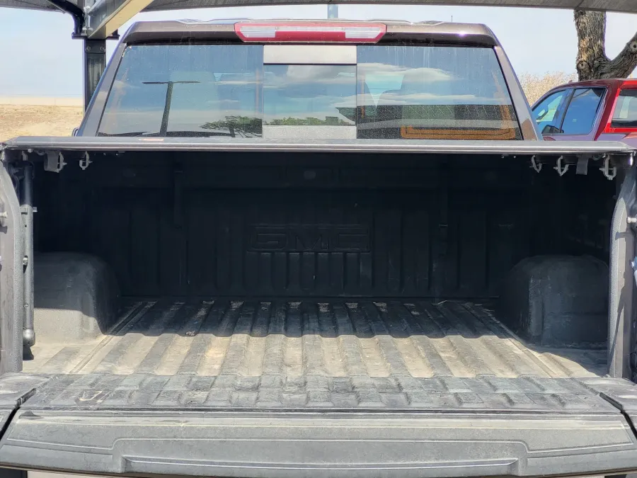 2019 GMC Sierra 1500 SLT | Photo 24 of 25