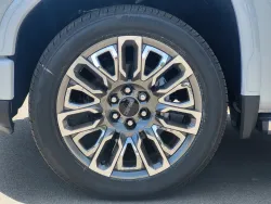 2026 GMC Sierra 1500 Denali Ultimate | Thumbnail Photo 9 of 26