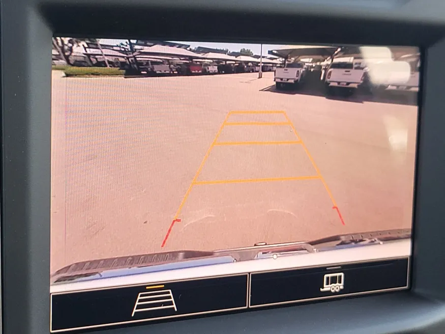 2026 GMC Sierra 2500HD Pro | Photo 15 of 22