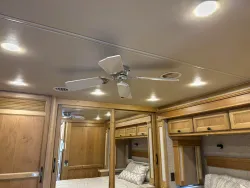 2023 Tiffin Allegro Red 33AA | Thumbnail Photo 24 of 25
