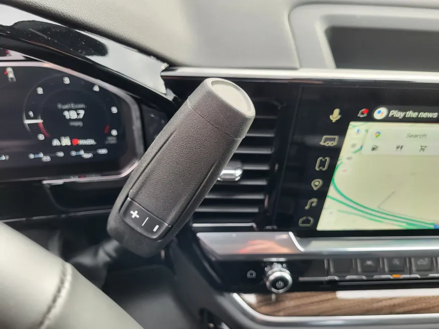 2026 GMC Sierra 1500 Elevation | Photo 17 of 23