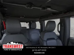 2025 Ford Bronco Badlands | Thumbnail Photo 12 of 25