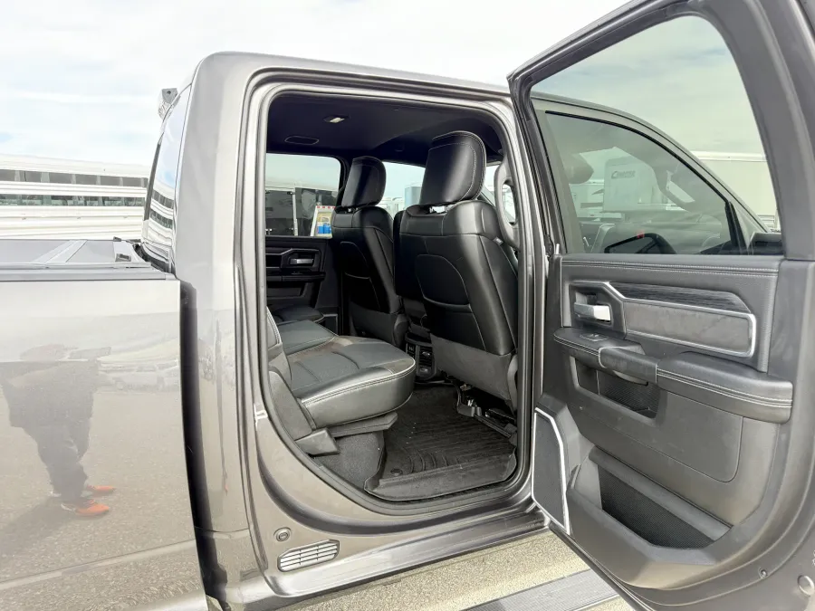 2024 RAM 2500 | Photo 15 of 21