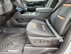 2025 GMC Sierra 2500HD AT4 | Thumbnail Photo 8 of 30