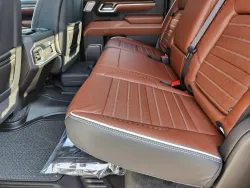 2025 GMC Sierra 3500HD Denali Ultimate | Thumbnail Photo 10 of 32