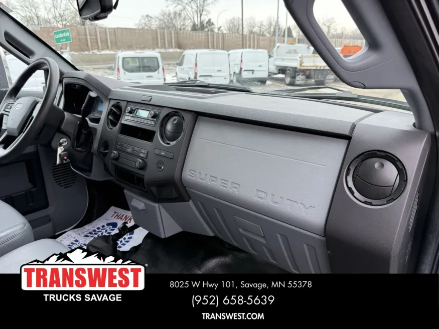 2024 Ford F650 | Photo 17 of 21