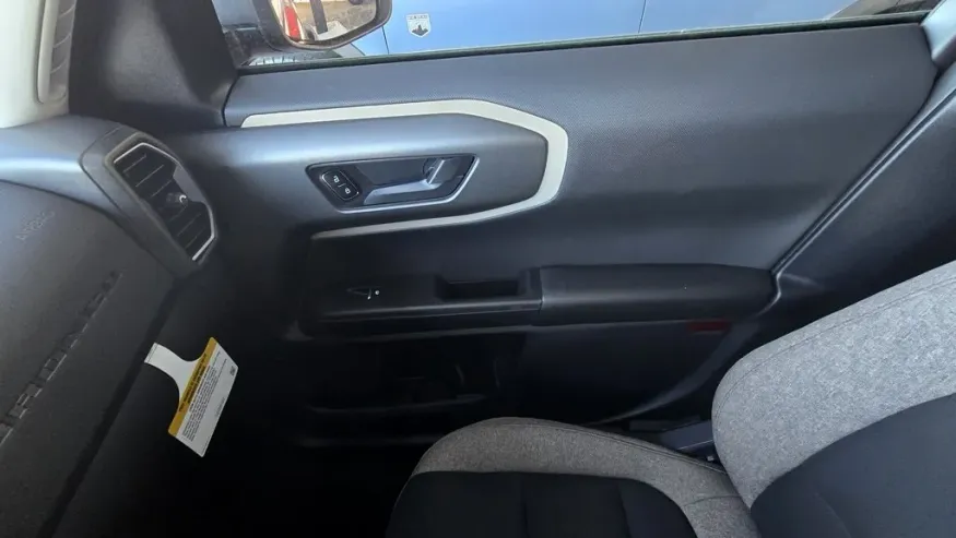 2025 Ford Bronco Sport | Photo 22 of 25