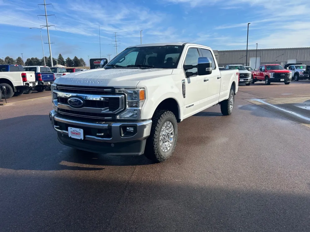 2020 Ford F-350 Super Duty XLT's photo