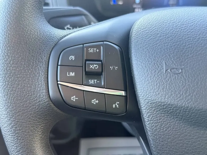 2026 Ford Transit-350 | Photo 31 of 39