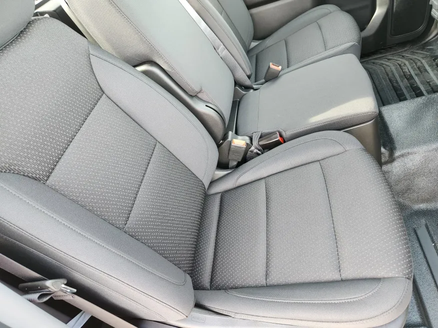 2026 GMC Sierra 1500 Pro | Photo 9 of 22