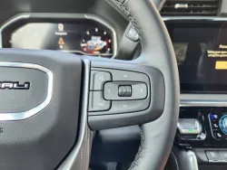 2025 GMC Sierra 3500HD Denali Ultimate | Thumbnail Photo 25 of 32