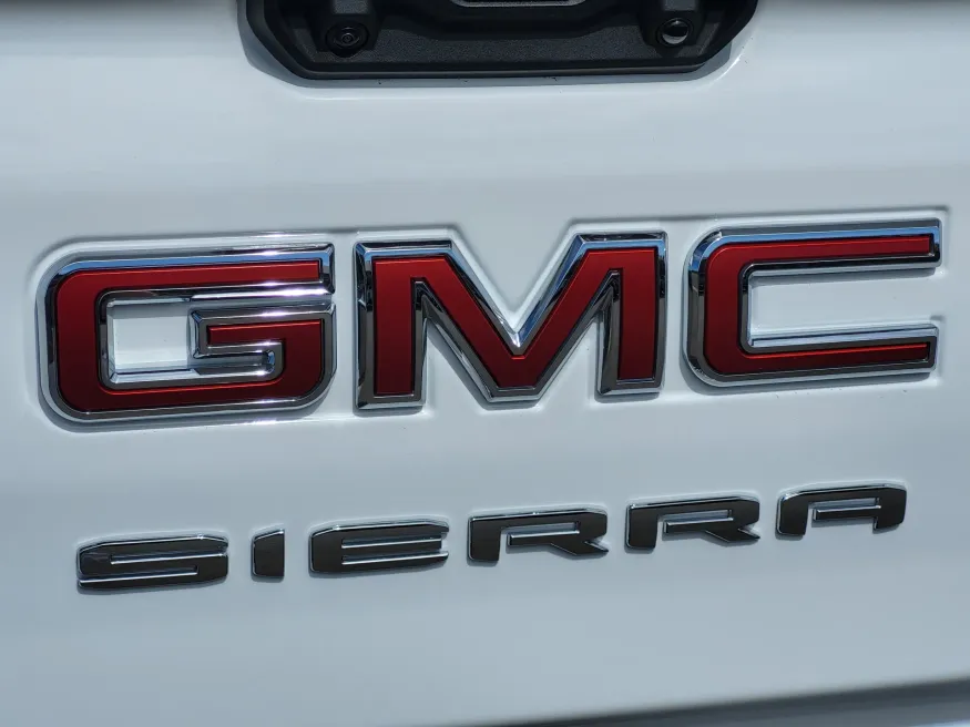 2026 GMC Sierra 2500HD Pro | Photo 10 of 24