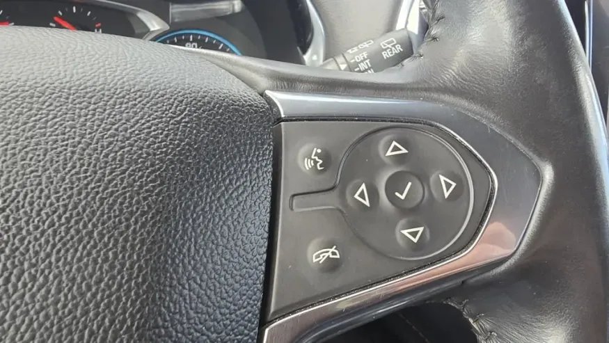 2019 Chevrolet Traverse | Photo 17 of 31