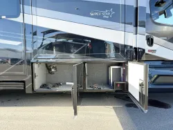 2026 Newmar Super Star 4040 | Thumbnail Photo 24 of 29