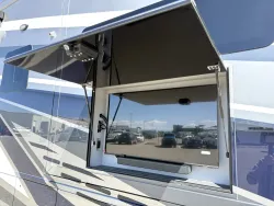 2026 Newmar King Aire 4531 | Thumbnail Photo 28 of 35