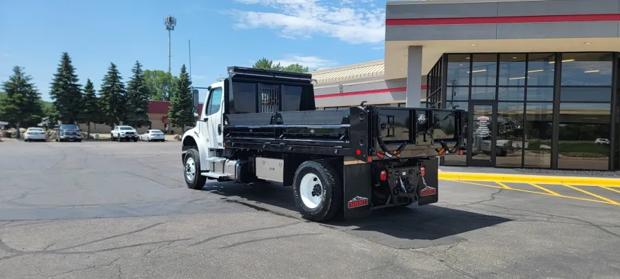 2026 Freightliner M2 106 | Photo 7 of 13