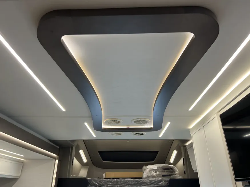 2026 Newmar Freedom Aire 2515 | Photo 13 of 32