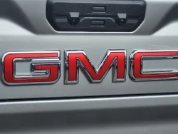 2026 GMC Sierra 3500HD AT4 | Thumbnail Photo 10 of 26