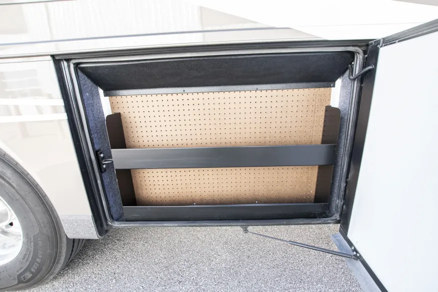 2020 Newmar Dutch Star 4369 | Photo 47 of 55