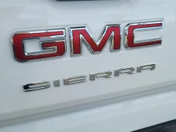 2026 GMC Sierra 1500 Pro | Thumbnail Photo 7 of 22