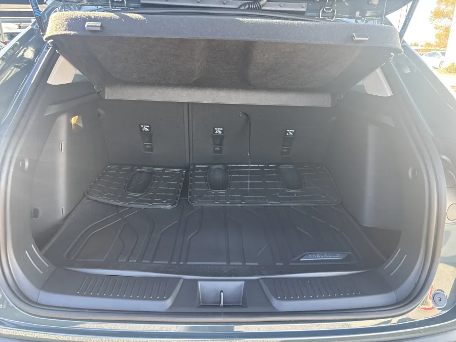 2026 Chevrolet Trax LT | Photo 8 of 21