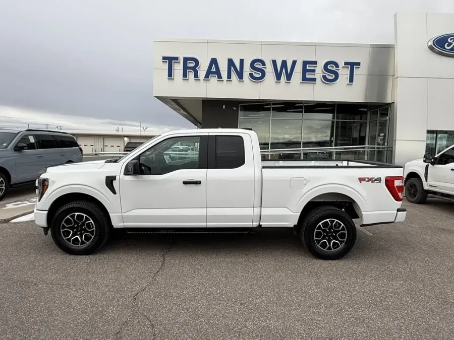 2023 Ford F-150 | Photo 1 of 21